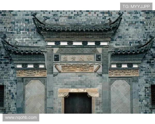 《和珅传》：一部剧，看尽大清王朝的权谋与人性